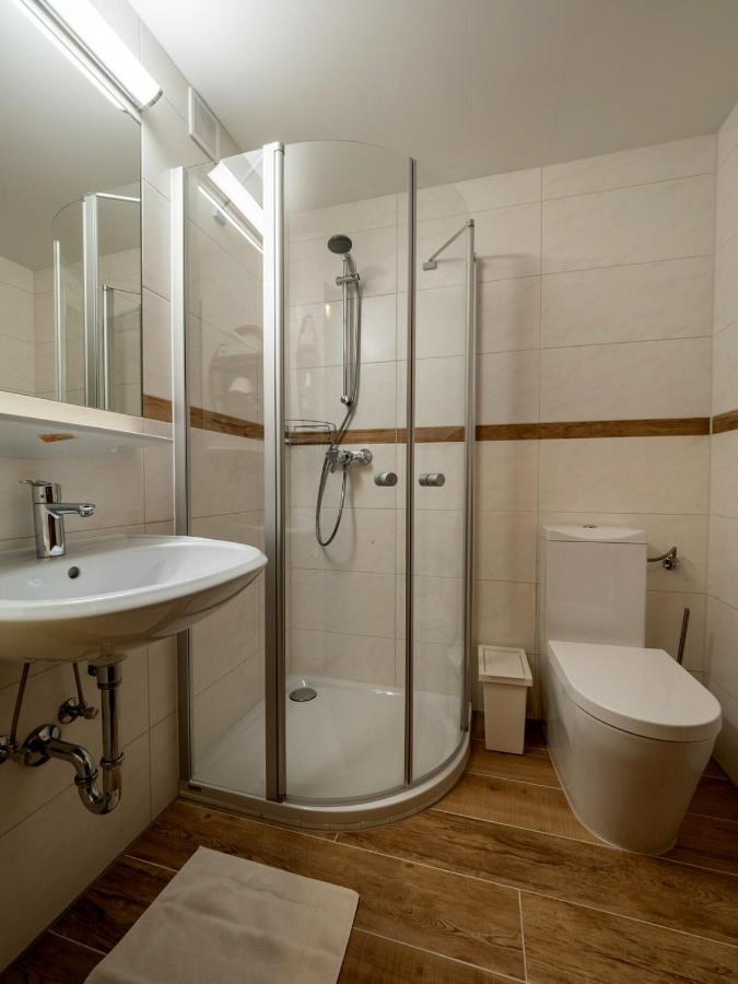 Brandtnerhof Betriebe Aparthotel Waidring Luaran gambar